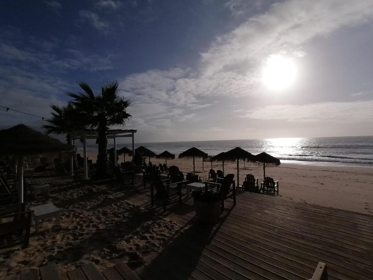 Fonte Da Telha Cliff House Hotel Aroeira  Exterior photo